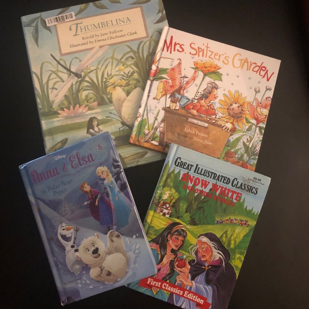 Bundle of 4 Kids books including Disney  Anna & Elsa